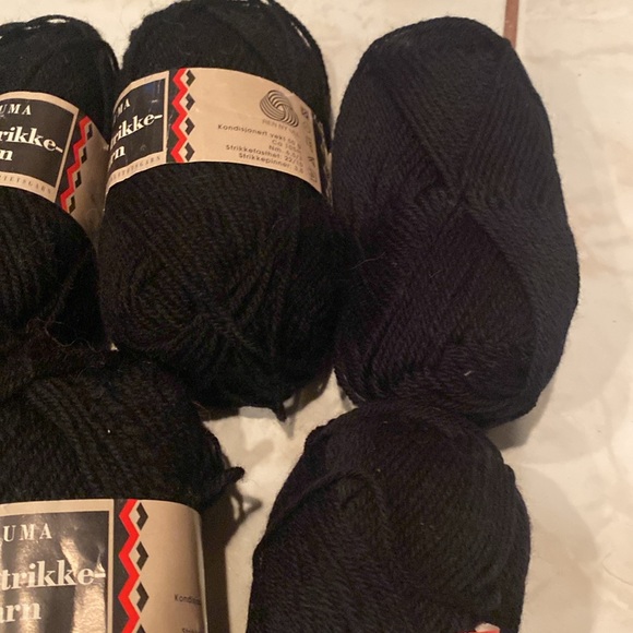 NWT & Vintage 16 Skeins Peer Gynt, Pingouin & Rauma 100% Wool - Picture 6 of 6